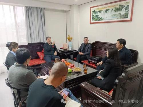 跨境電商與物流專業(yè)委員會負責人高翔與河南路通國際經(jīng)貿(mào)集團李鋼偉董事長會面，共商行業(yè)發(fā)展新機遇